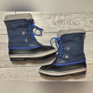 EUC Fleece Faux Fur Lined Sorel Mid-High Kids Snow Boots - Blue and Black